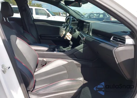 2023 Kia K5 Gt z USA, uszkodzony, nr VIN 5XXG44J88PG196941